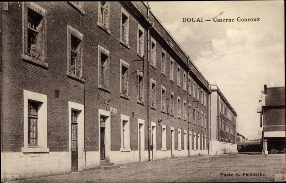Douai - Caserne Conroux