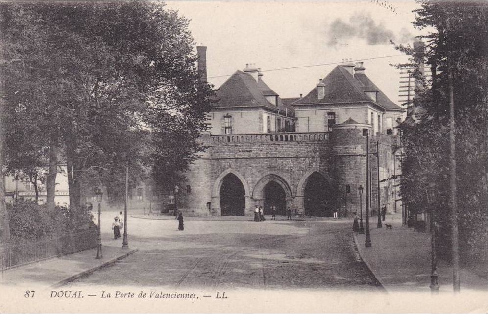 Douai - la Porte de Valenciennes