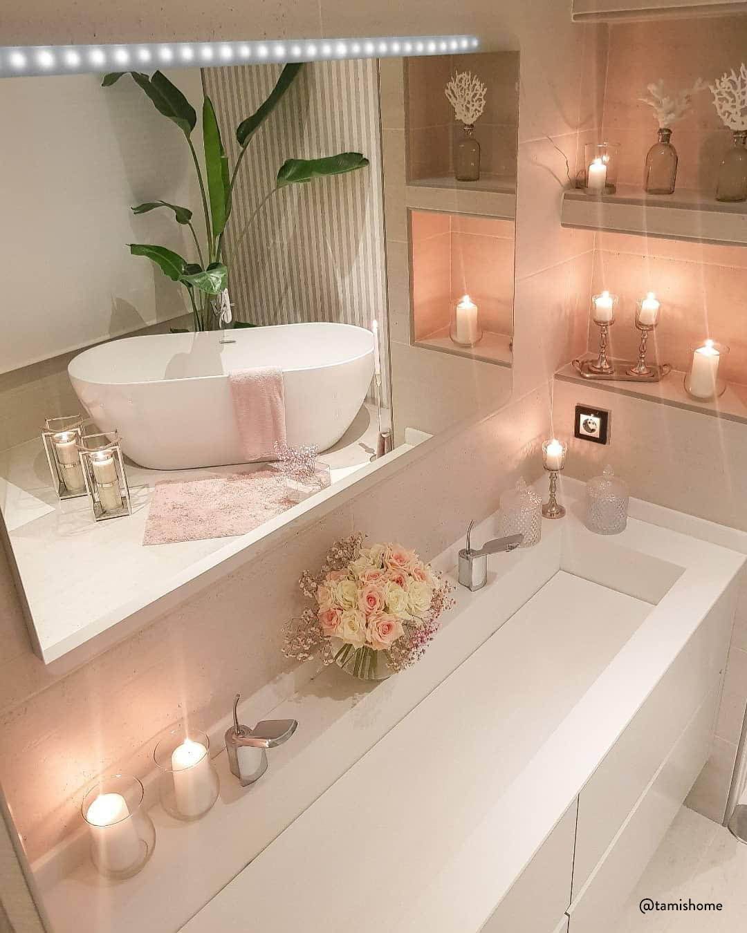 Les bougies parfum&eacute;es pour vous d&eacute;tendre le temps d'un bain